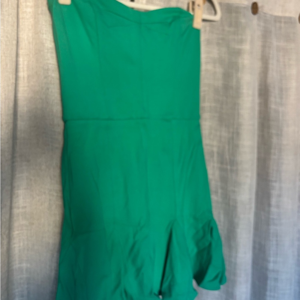 Elegant Kelly Green Strapless Mini Dress